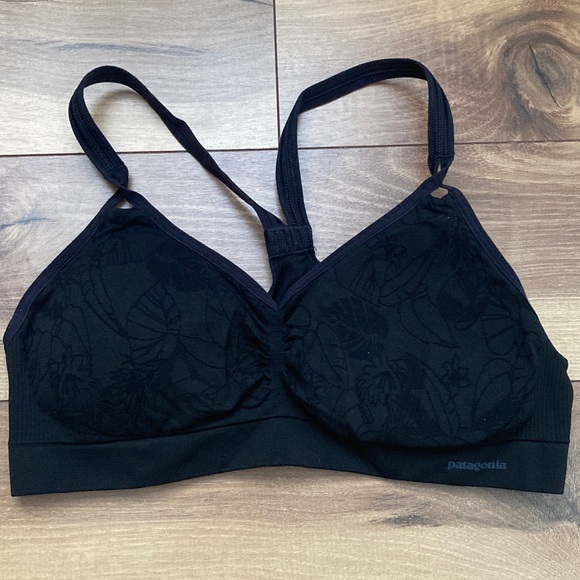 Patagonia Lot Of 2 Barely Bras - Picture 3 of 7